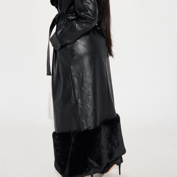 Women's Black Faux Leather Coat with Fur Trim - Picture 7 of 12